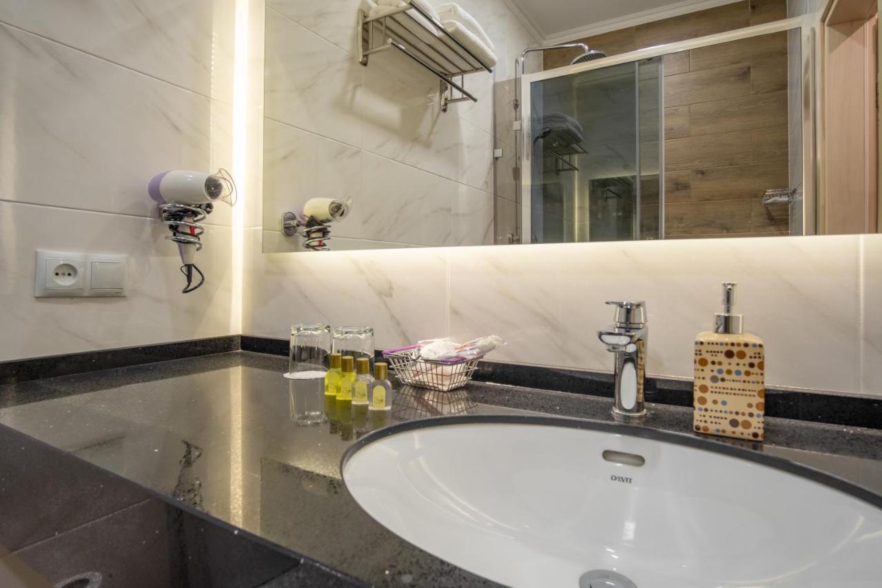 Boomerang Boutique Hotel 敖德萨 外观 照片