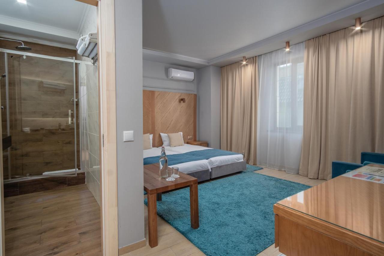 Boomerang Boutique Hotel 敖德萨 外观 照片